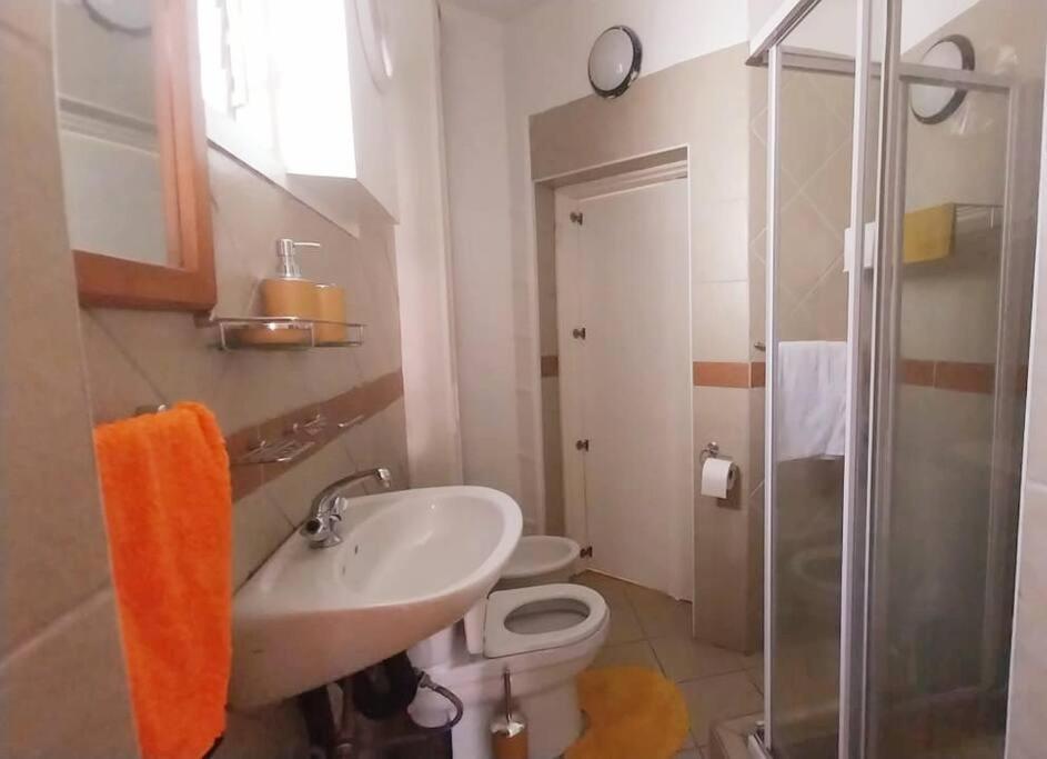Spacious 1 Bedroom, Self Catering Apartment In Glenwood, Durban Exterior foto